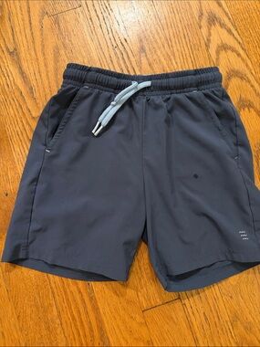 Kids' Elastic Waist Active Shorts in Charcoal Gray